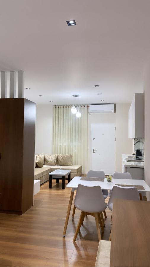 Armando's House Апартаменти *
