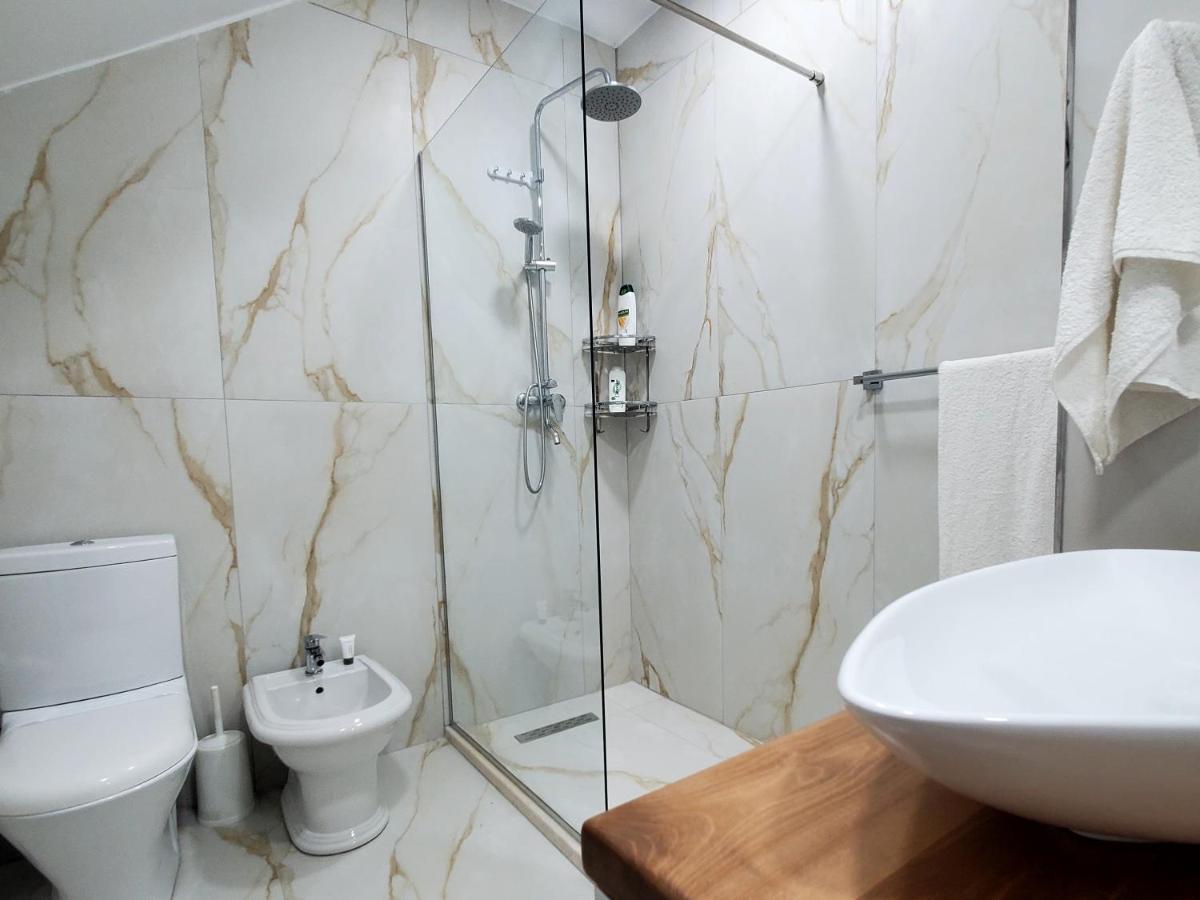 Апартаменти Armando's House Дуррес